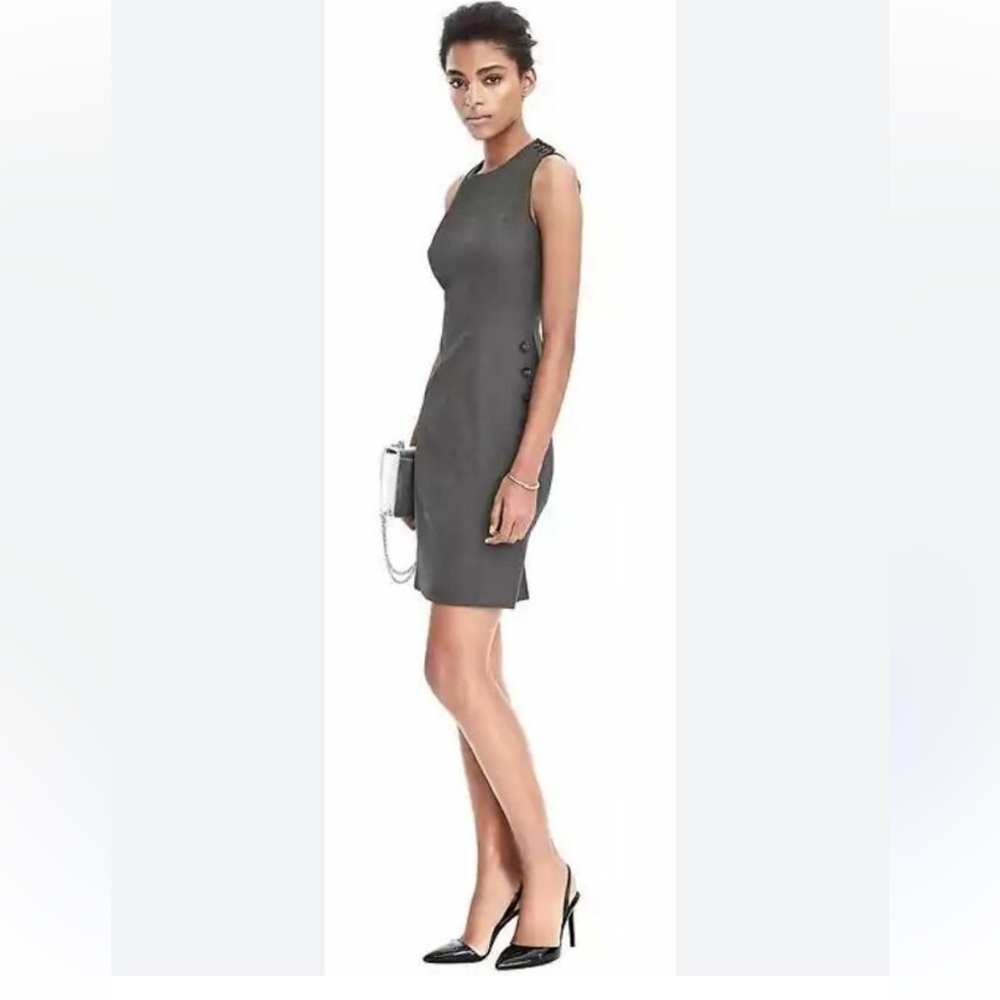 Banana Republic Career Wear Side Button Sheath Dress size 2